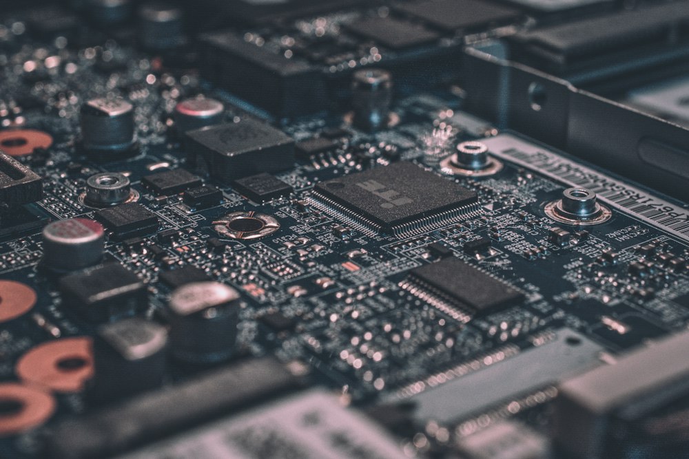 N1S1 fintech chip dashboard